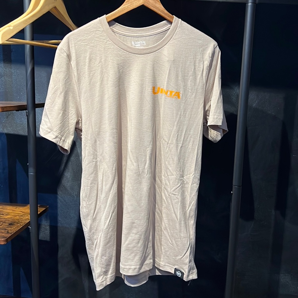 UINTA Brewing Company NWOT NEVER WORN. Brown camper logo. Sz Large